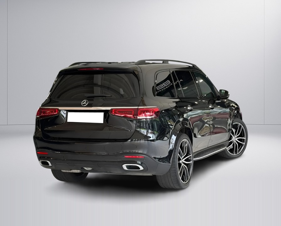 Mercedes-Benz GLS 350d 4MATIC AMG Line (2)