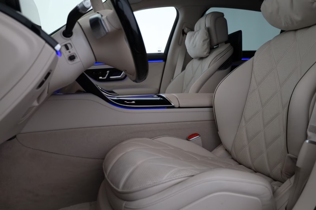 Mercedes-Benz S Maybach 580 4MATIC - foto 11