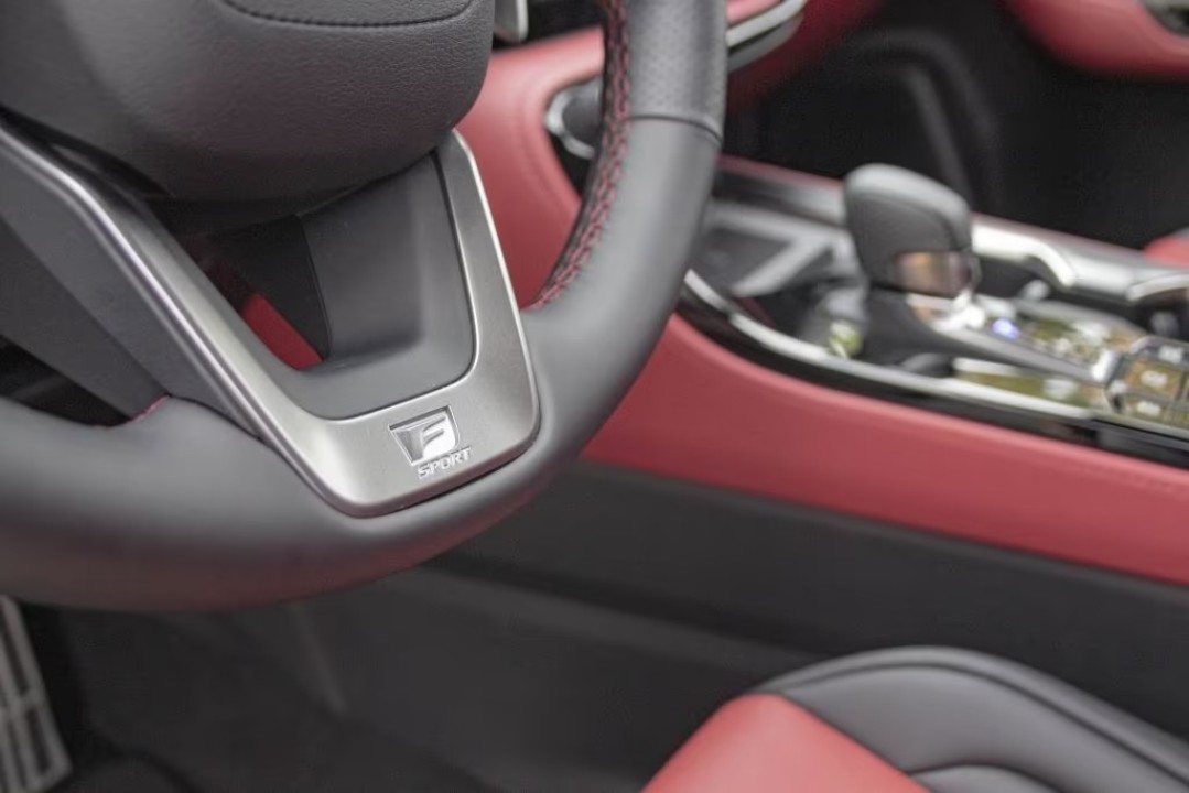 Lexus Seria NX 450h+ AWD F-Sport - foto 8