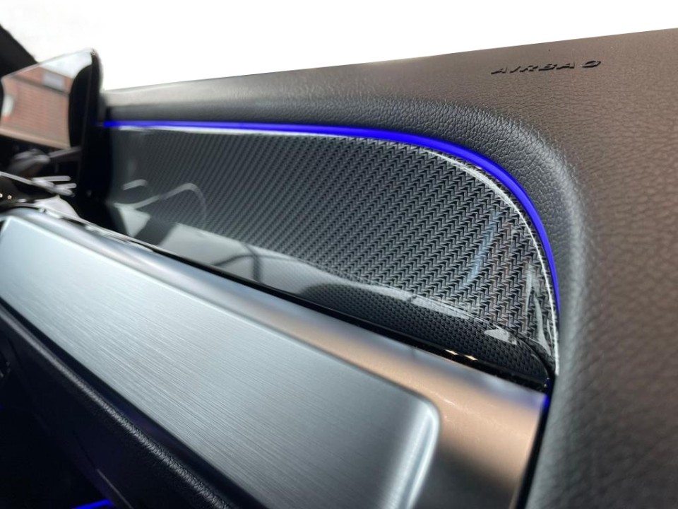 Mercedes-Benz GLB 220 4MATIC AMG Line - foto 9