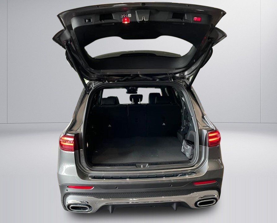 Mercedes-Benz GLB 220 4MATIC AMG Line - foto 13