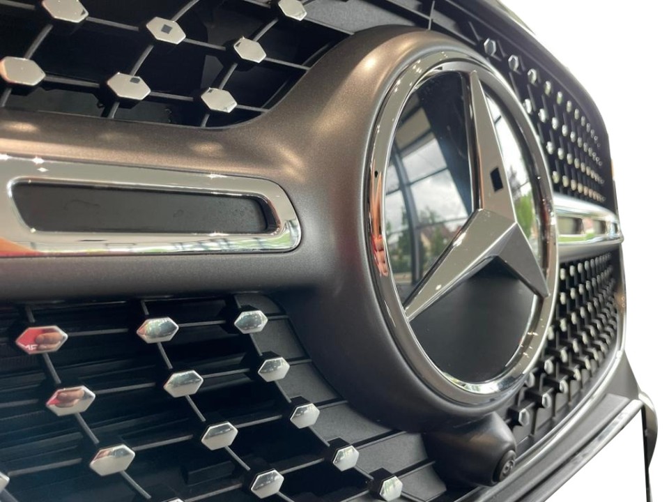 Mercedes-Benz GLB 220 4MATIC AMG Line - foto 14