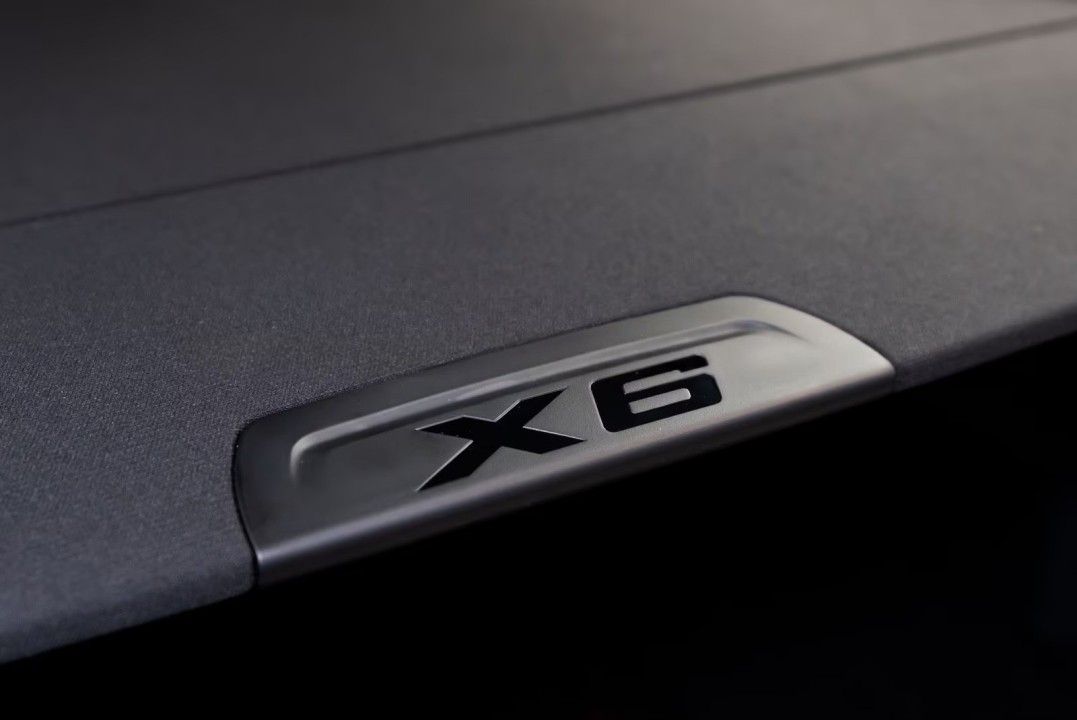 BMW X6 M Competition - foto 27