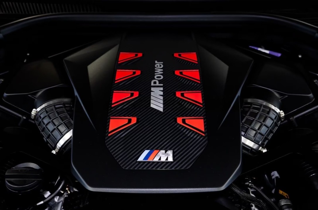 BMW X6 M Competition - foto 36