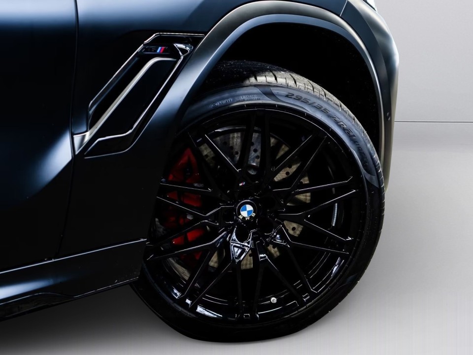 BMW X6 M Competition - foto 45