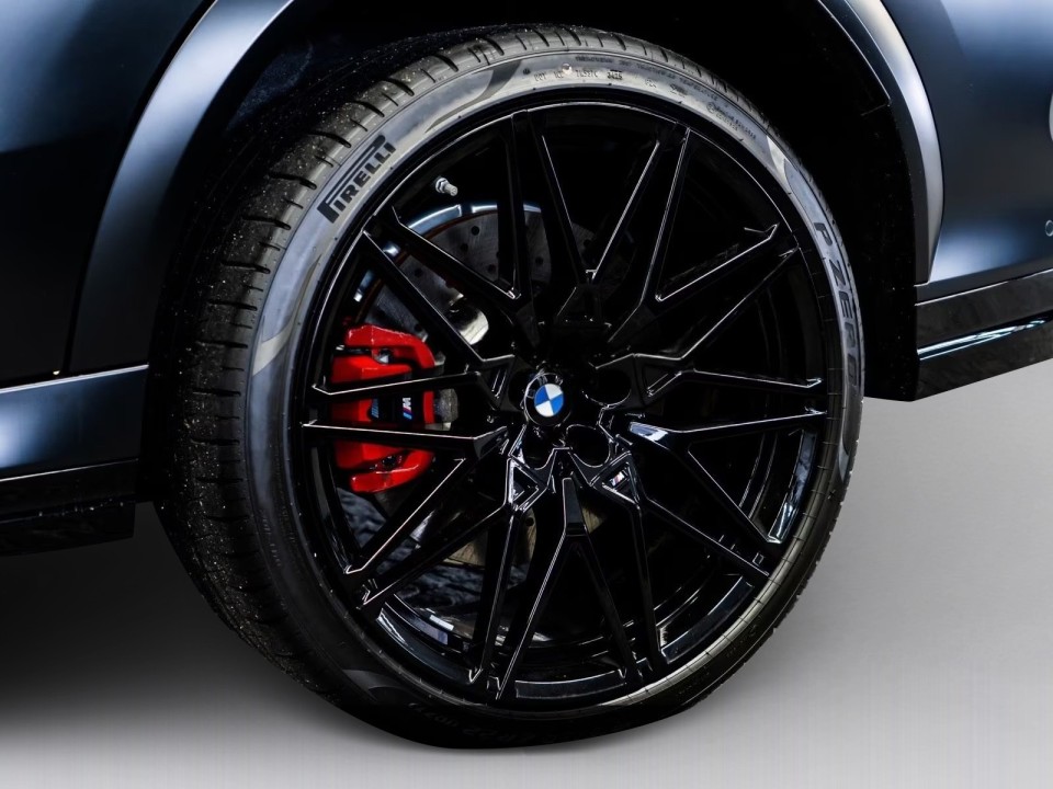 BMW X6 M Competition - foto 46
