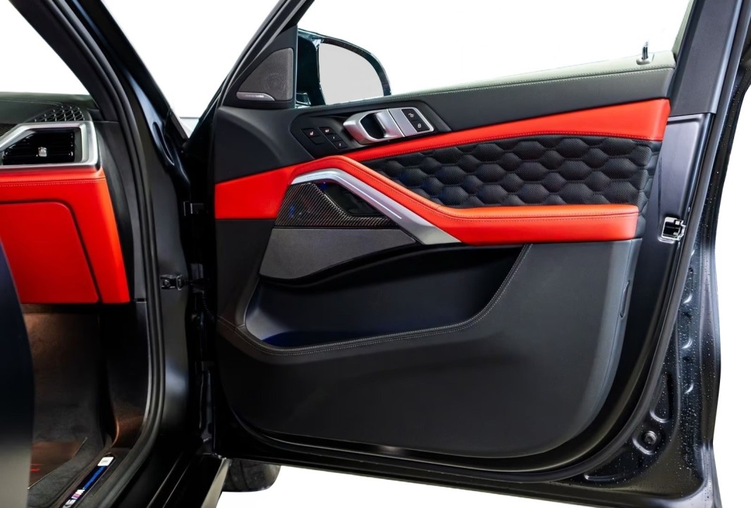 BMW X6 M Competition - foto 30