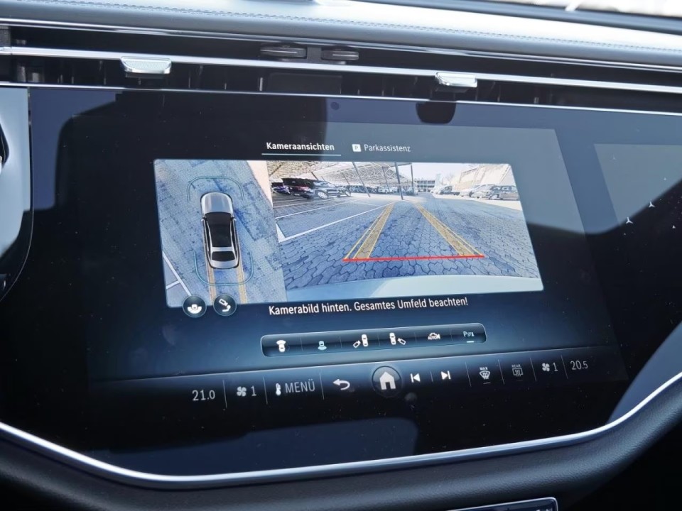 Mercedes-Benz E 400e 4MATIC AMG Line - foto 11