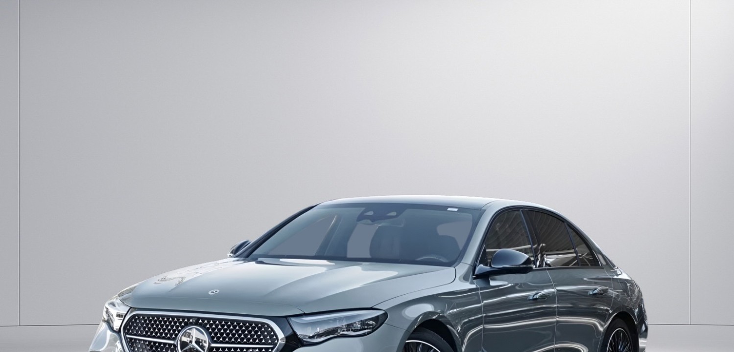 Mercedes-Benz E 400e 4MATIC AMG Line - foto 17