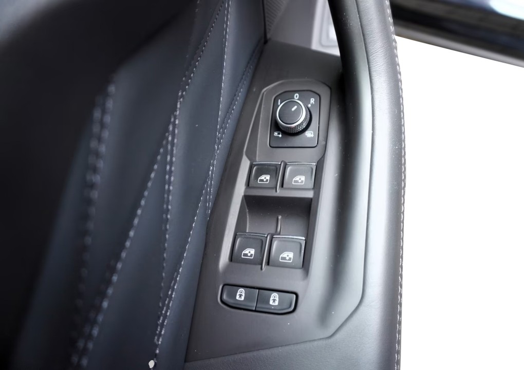 Volkswagen Touareg Elegance V6 TSI eHybrid - foto 28