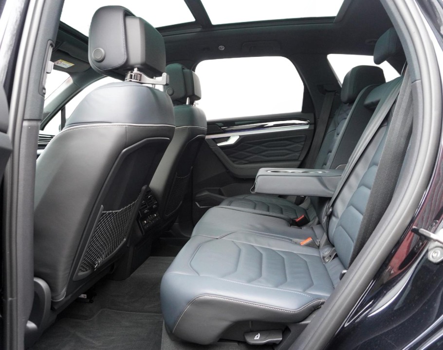 Volkswagen Touareg Elegance V6 TSI eHybrid - foto 24