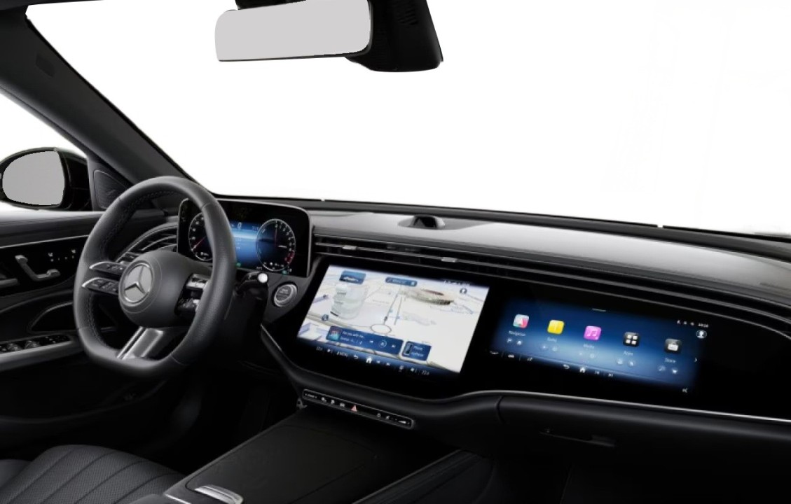 Mercedes-Benz E 300e 4MATIC AMG Line - foto 16