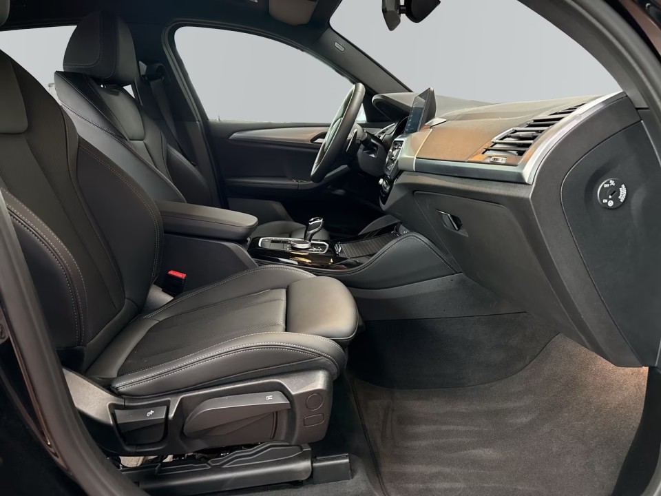 BMW X4 xDrive20d M-Sport - foto 11