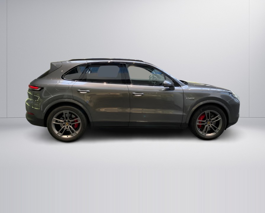 Porsche Cayenne S E-Hybrid (2)