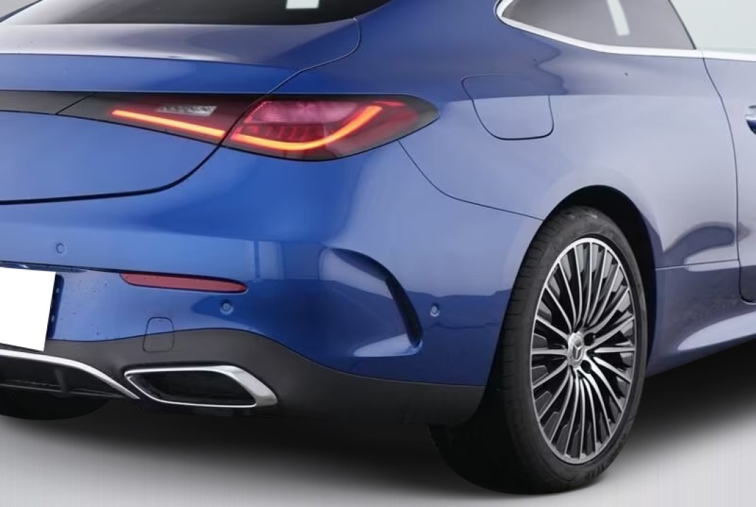 Mercedes-Benz CLE 200 AMG Line - foto 9