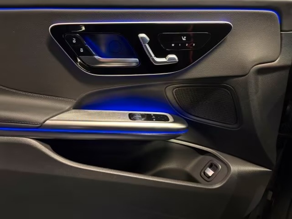 Mercedes-Benz CLE 200 AMG Line - foto 12