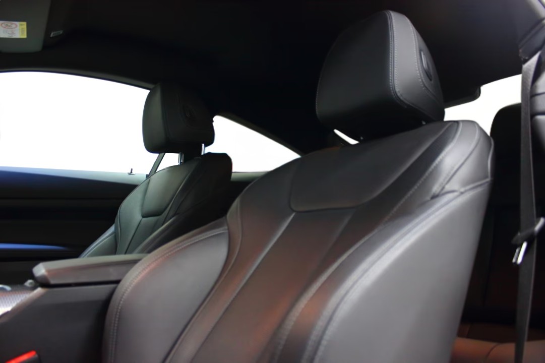 BMW Seria 4 420i M-Sport - foto 9