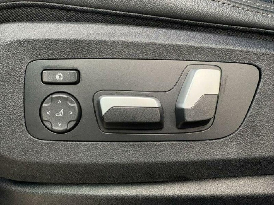 BMW X5 xDrive30d xLine - foto 16