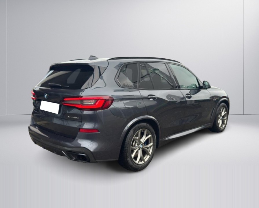 BMW X5 xDrive45e (4)