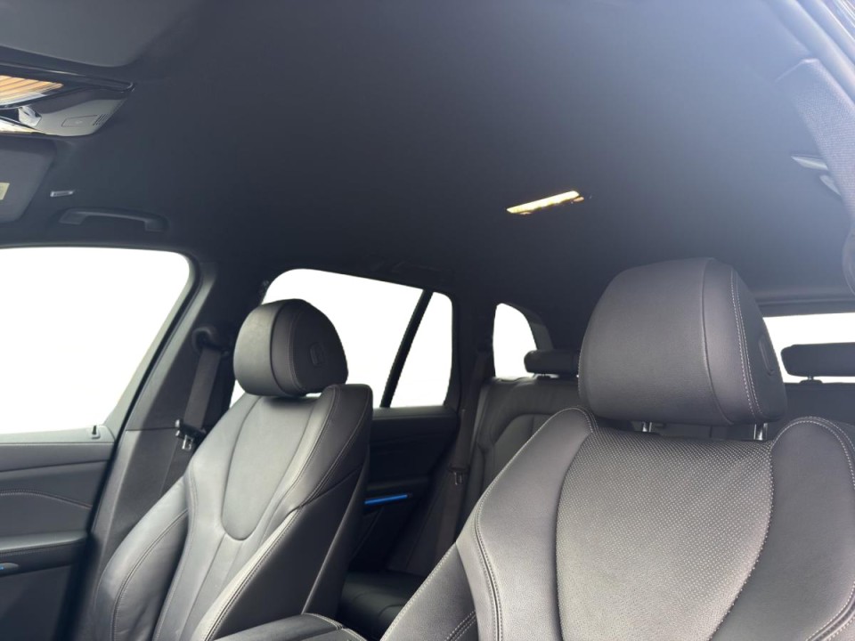 BMW X5 xDrive45e - foto 8