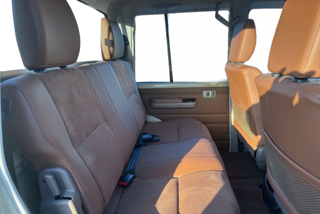 Toyota Land Cruiser GDJ 79 DC 2.8d - foto 6