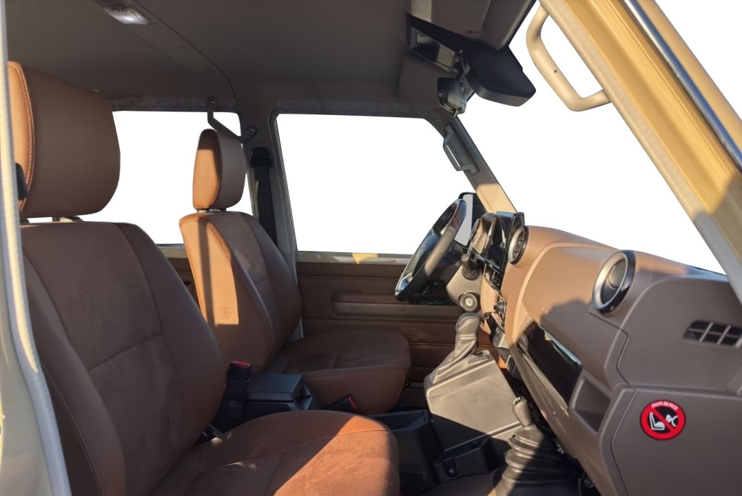 Toyota Land Cruiser GDJ 79 DC 2.8d - foto 7