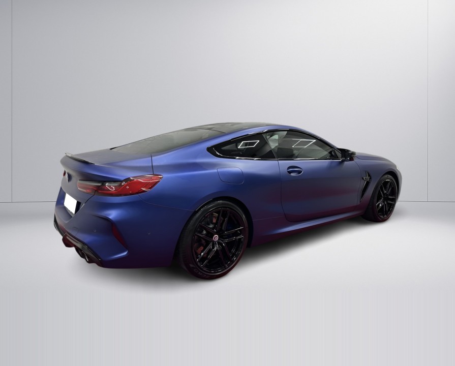 BMW M8 Competition - foto 6