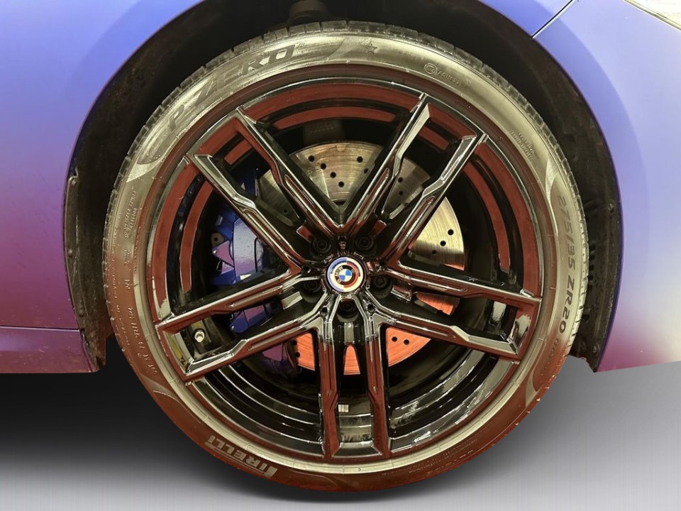 BMW M8 Competition - foto 21