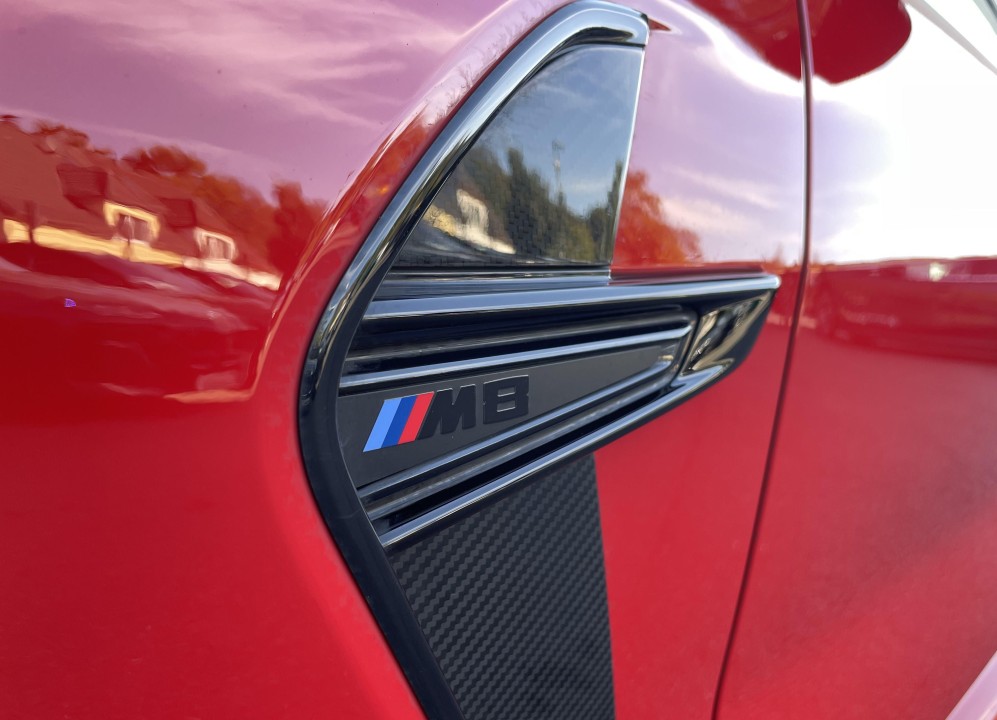 BMW M8 Competition - foto 15