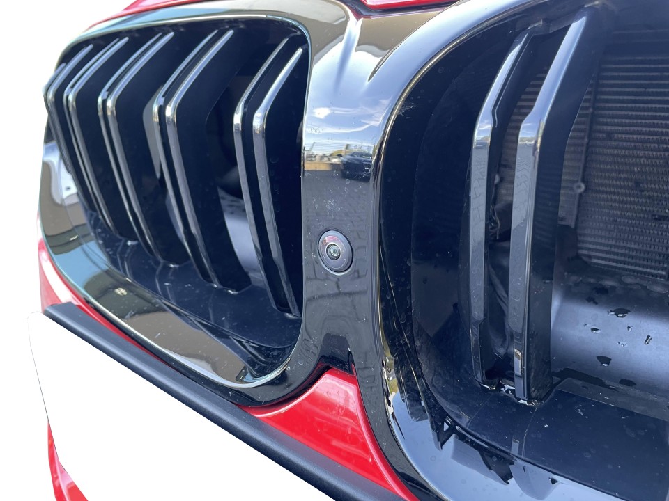 BMW M8 Competition - foto 25