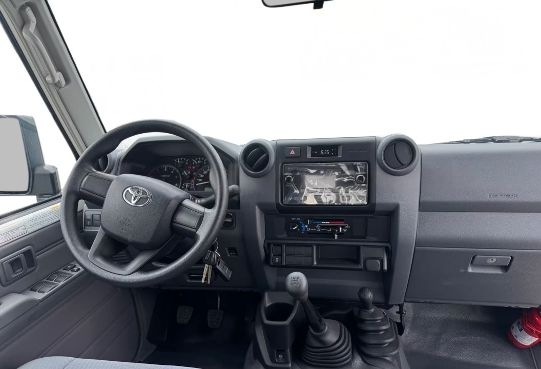 Toyota Land Cruiser GDJ 79 DC 4.5d V8 - foto 8