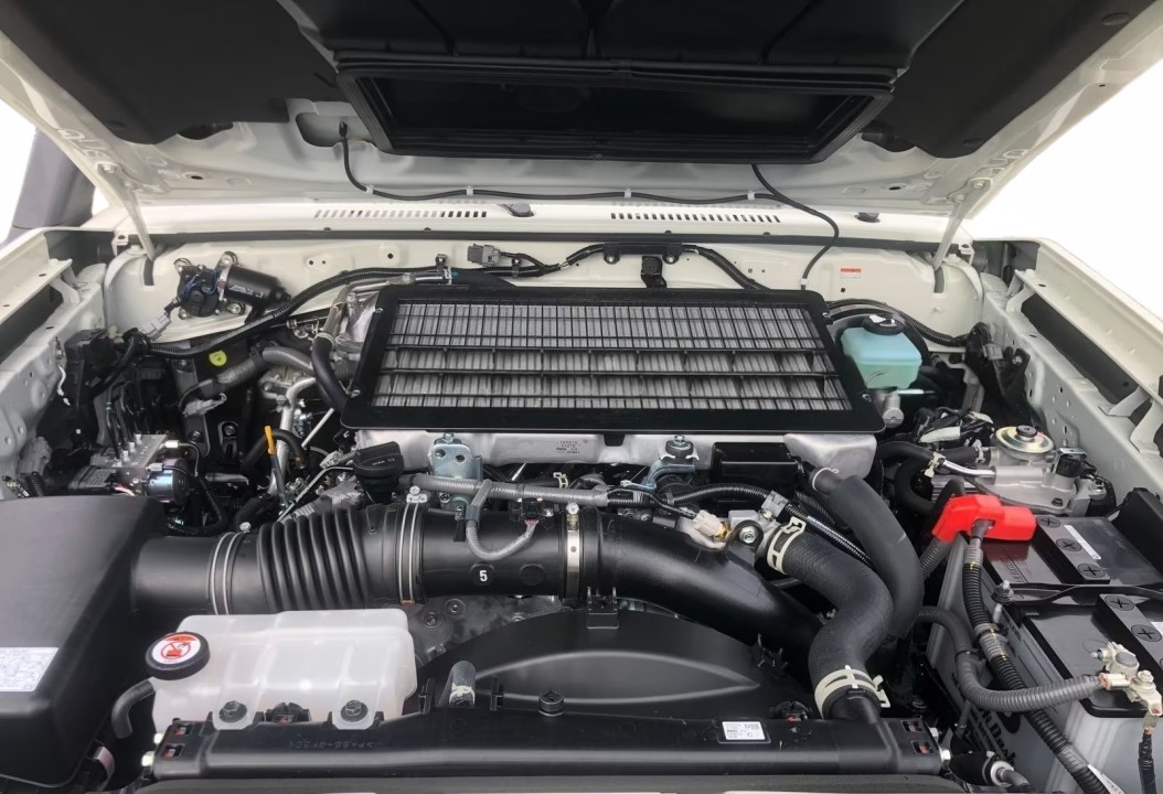 Toyota Land Cruiser GDJ 79 DC 4.5d V8 - foto 12