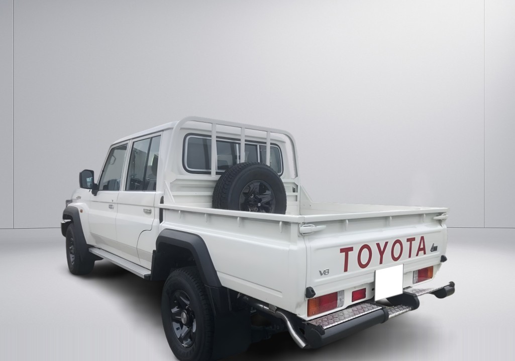 Toyota Land Cruiser GDJ 79 DC 4.5d V8 (3)