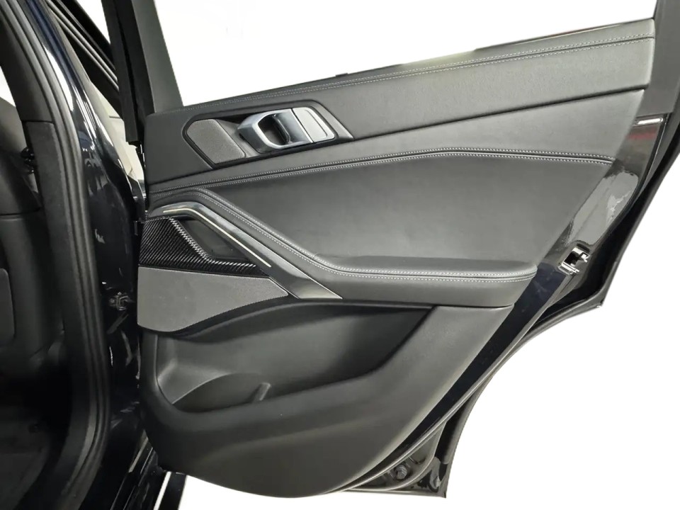 BMW X6 M Competition - foto 34