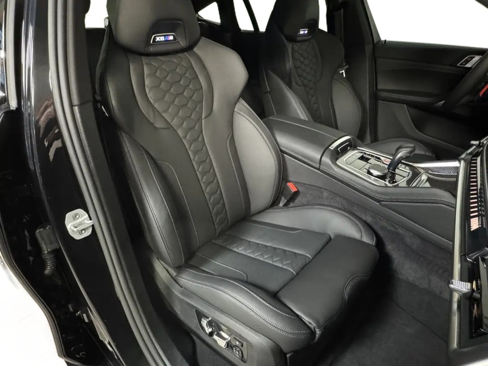 BMW X6 M Competition - foto 19