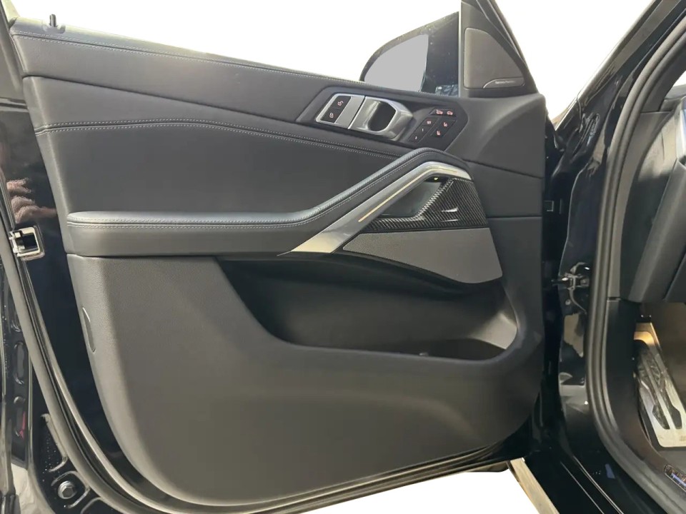 BMW X6 M Competition - foto 29