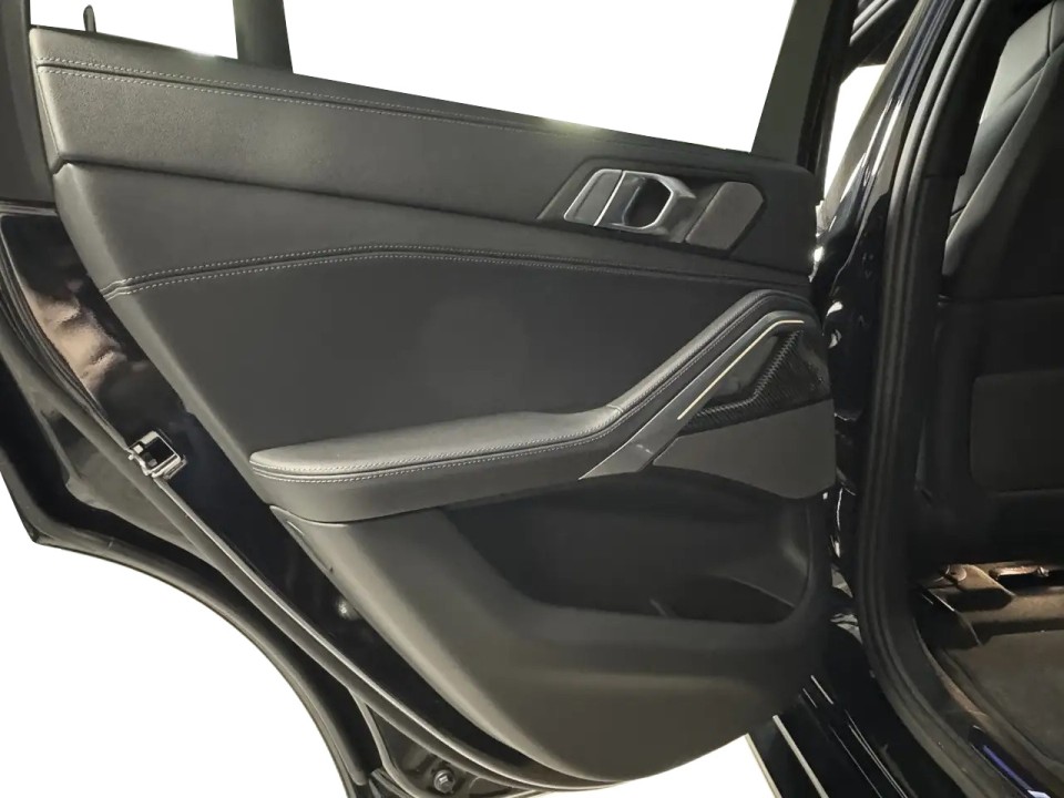 BMW X6 M Competition - foto 32