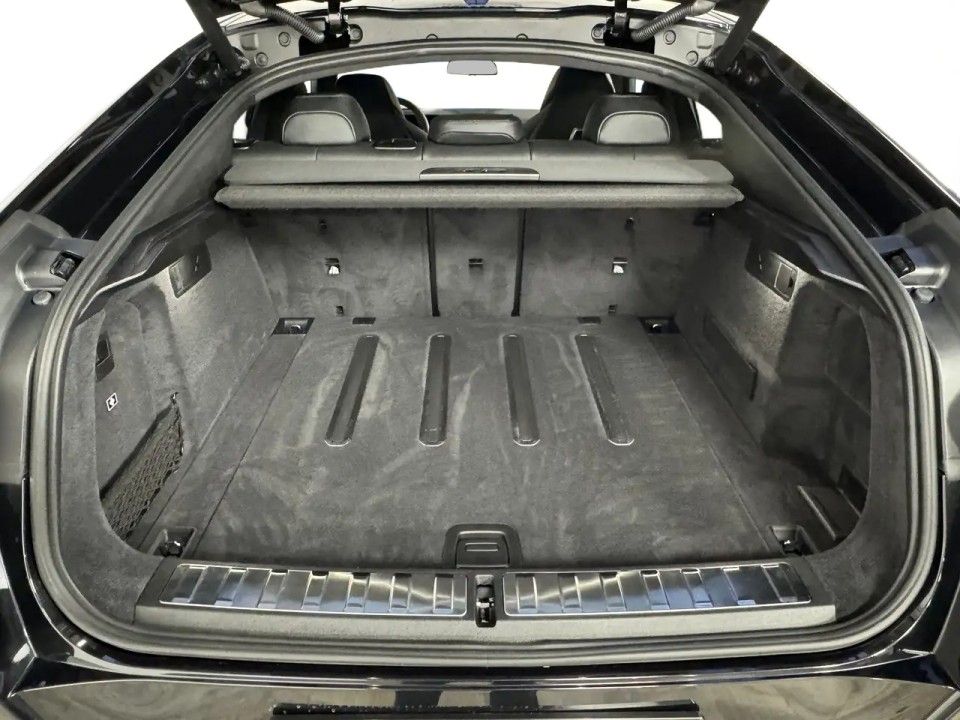 BMW X6 M Competition - foto 36