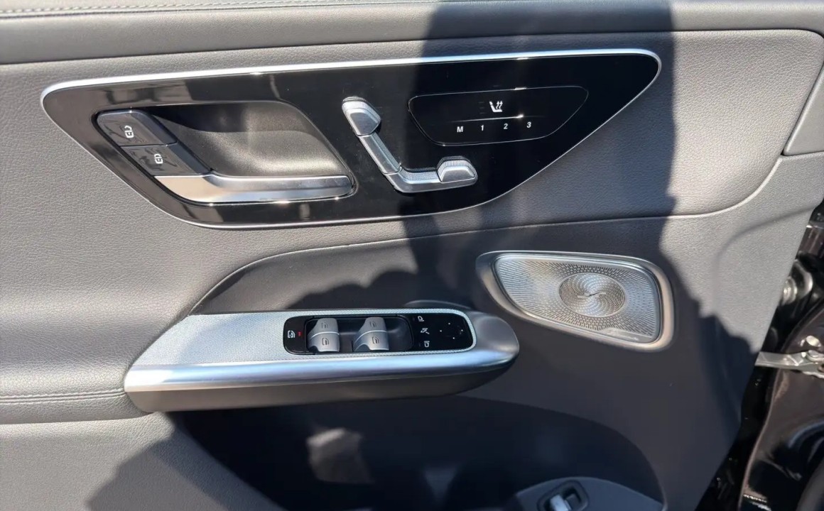 Mercedes-Benz GLC 220d 4MATIC AMG Line - foto 12