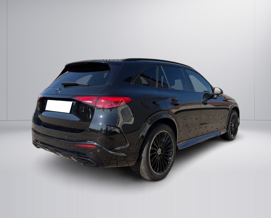 Mercedes-Benz GLC 220d 4MATIC AMG Line (3)