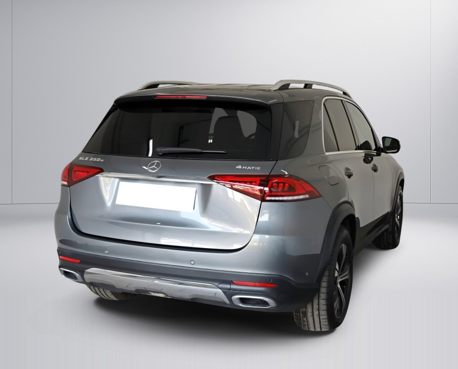 Mercedes-Benz GLE 350e 4MATIC (4)