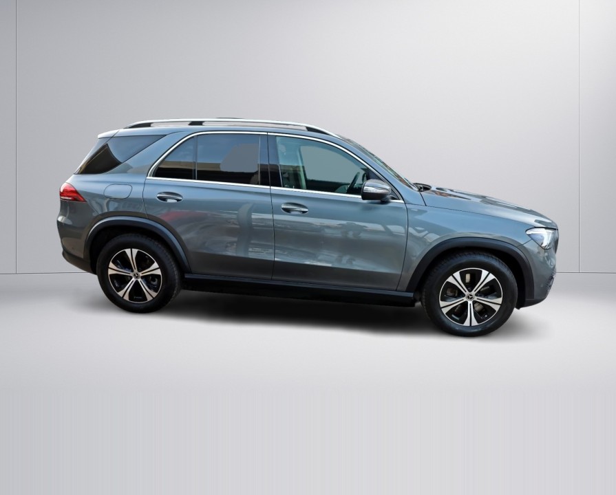 Mercedes-Benz GLE 350e 4MATIC (2)