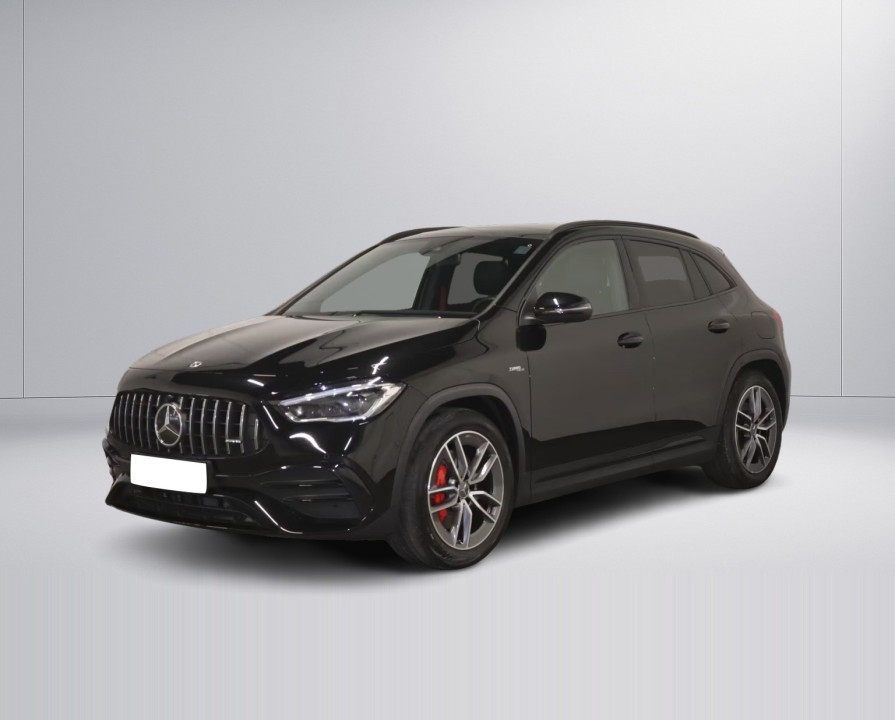Mercedes-Benz GLA AMG 35 4MATIC (5)