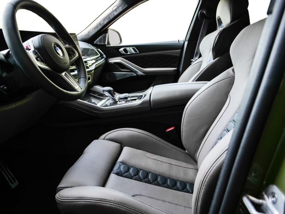 BMW X6 M Competition - foto 8