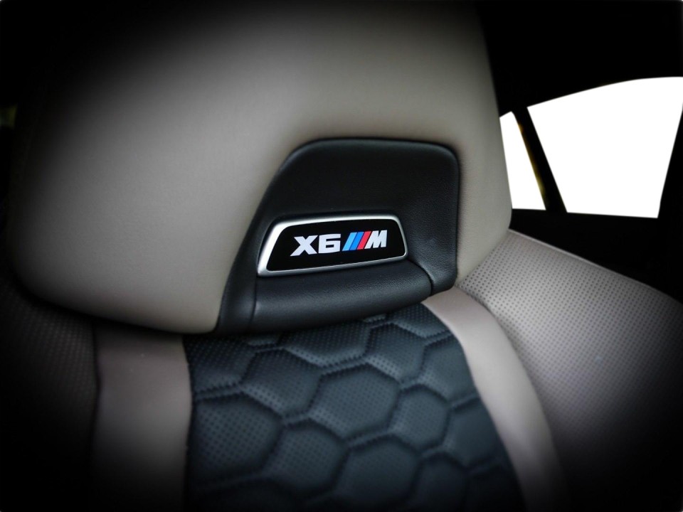 BMW X6 M Competition - foto 21