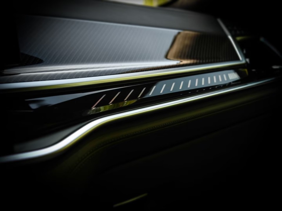 BMW X6 M Competition - foto 17