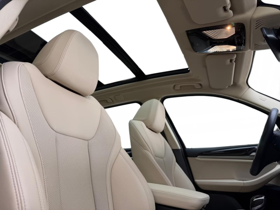 BMW X3 xDrive30e - foto 18