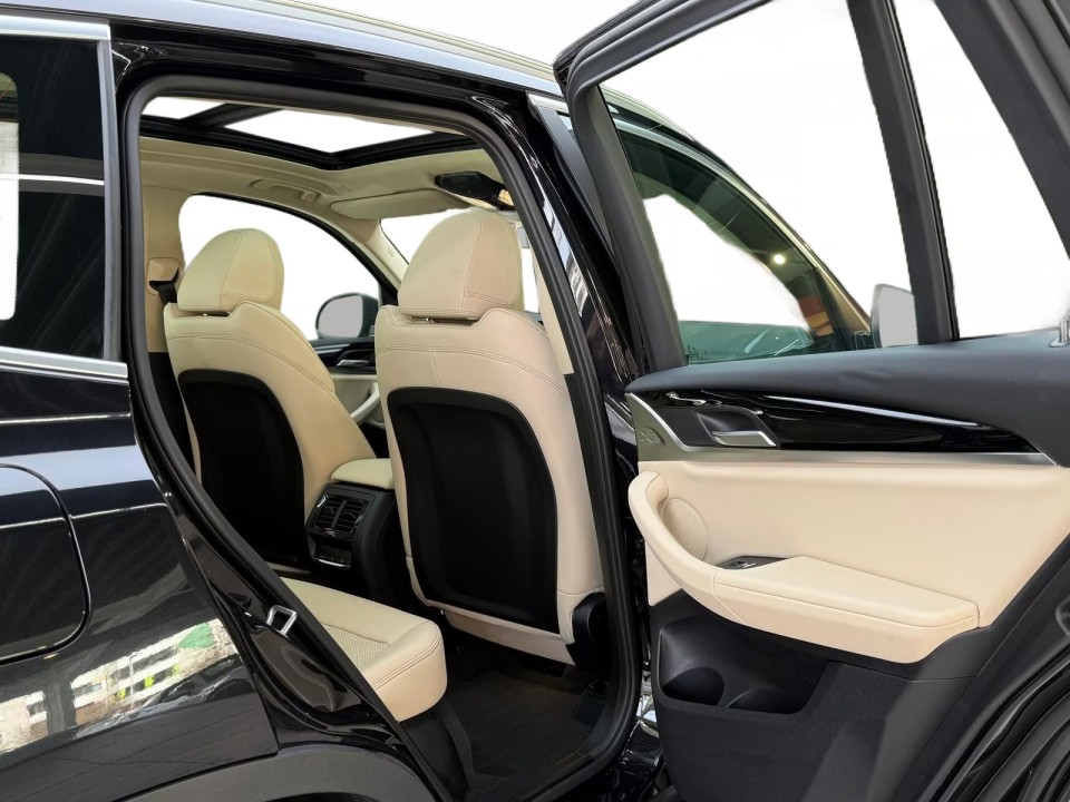 BMW X3 xDrive30e - foto 19