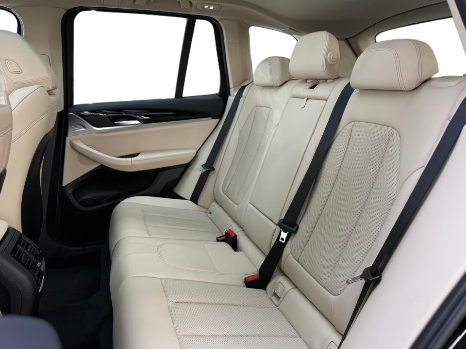 BMW X3 xDrive30e - foto 9