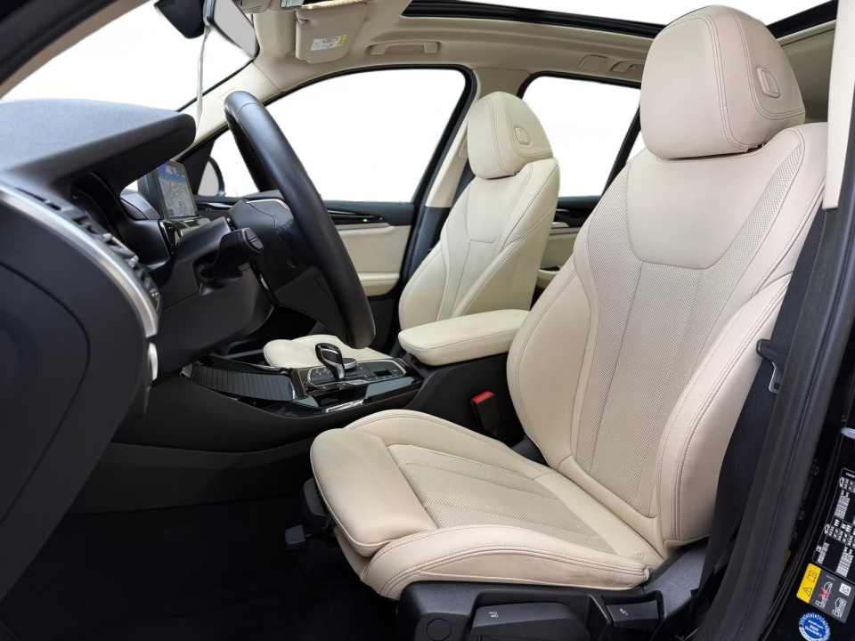 BMW X3 xDrive30e - foto 8